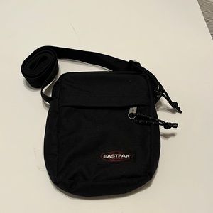 Eastpak bag with adjustable strap black